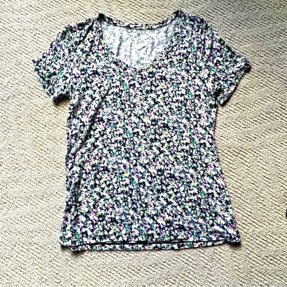Apt. 9 Small Essentials V Neck Tee Short Sleeves Pastels Size Small - Picture 1 of 3